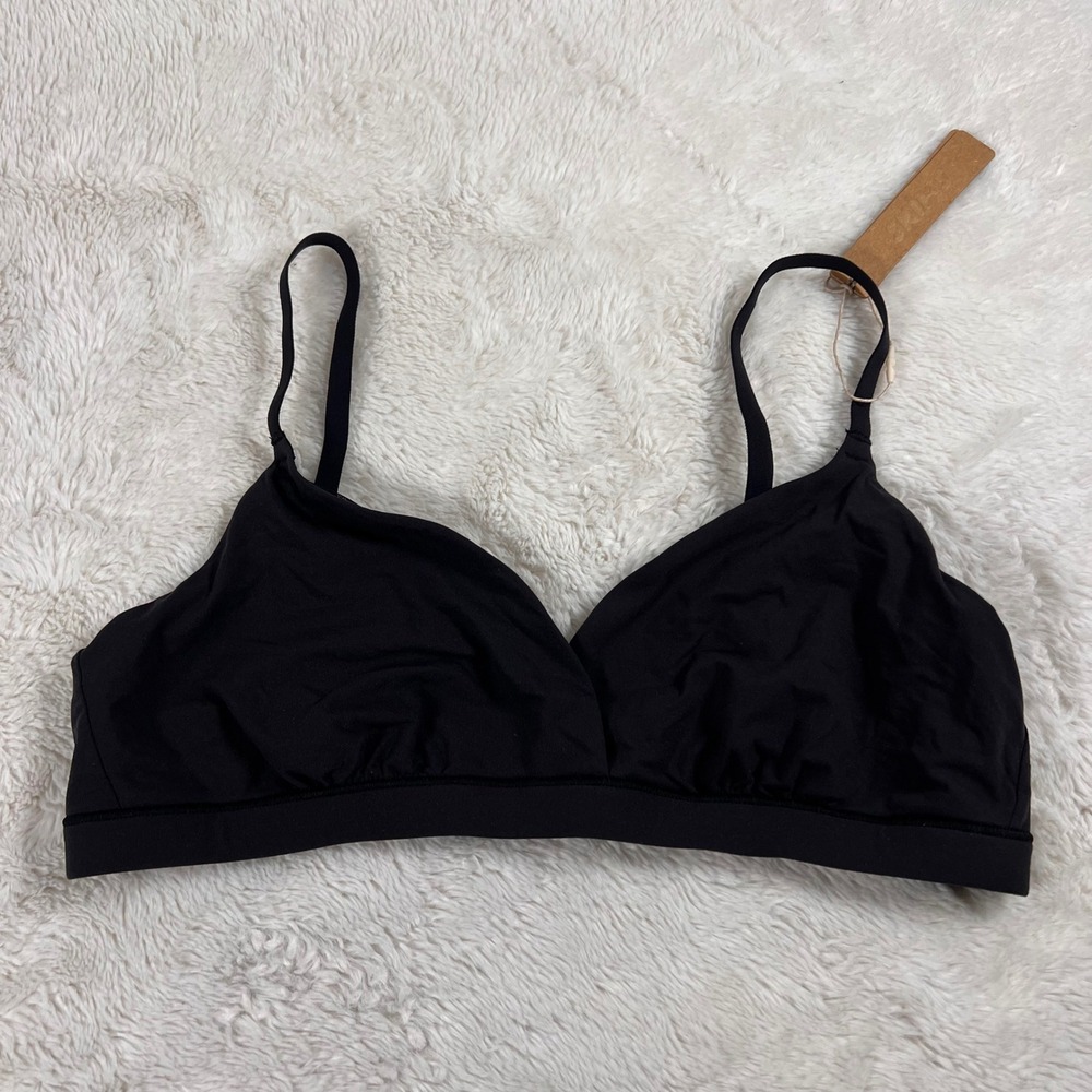 Skims Fits Everybody Crossover Bralette Onyx Black BR-TRI-0235 Medium NWT Womens